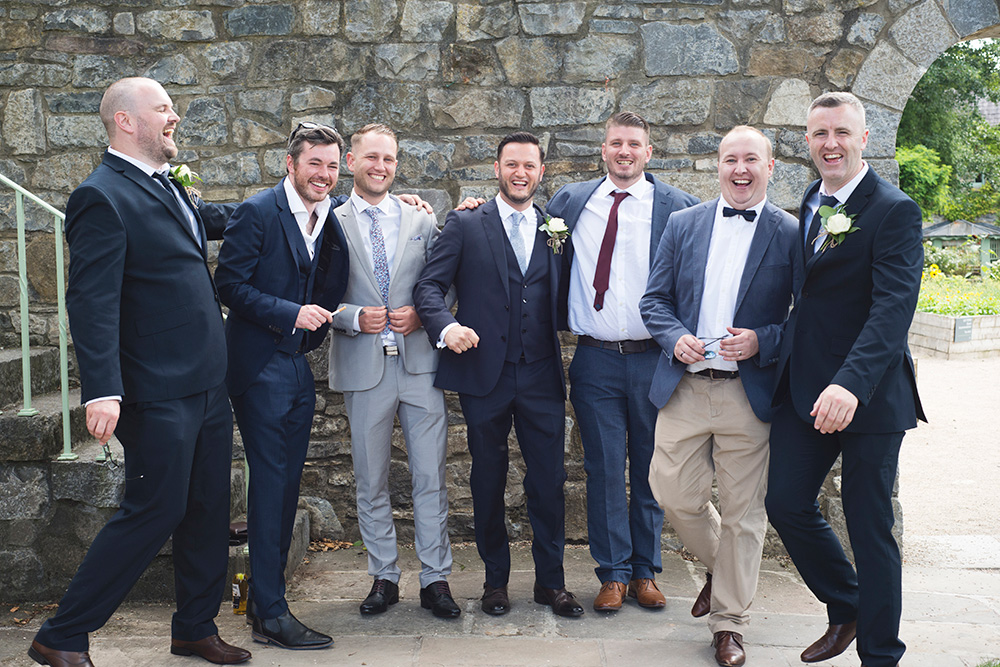 the lads at wedding at cliff at lyons