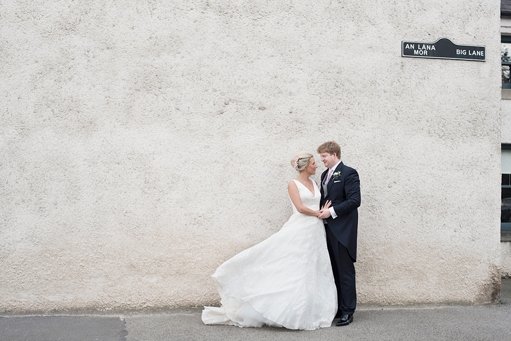 spring wedding photos at Barberstown Castle