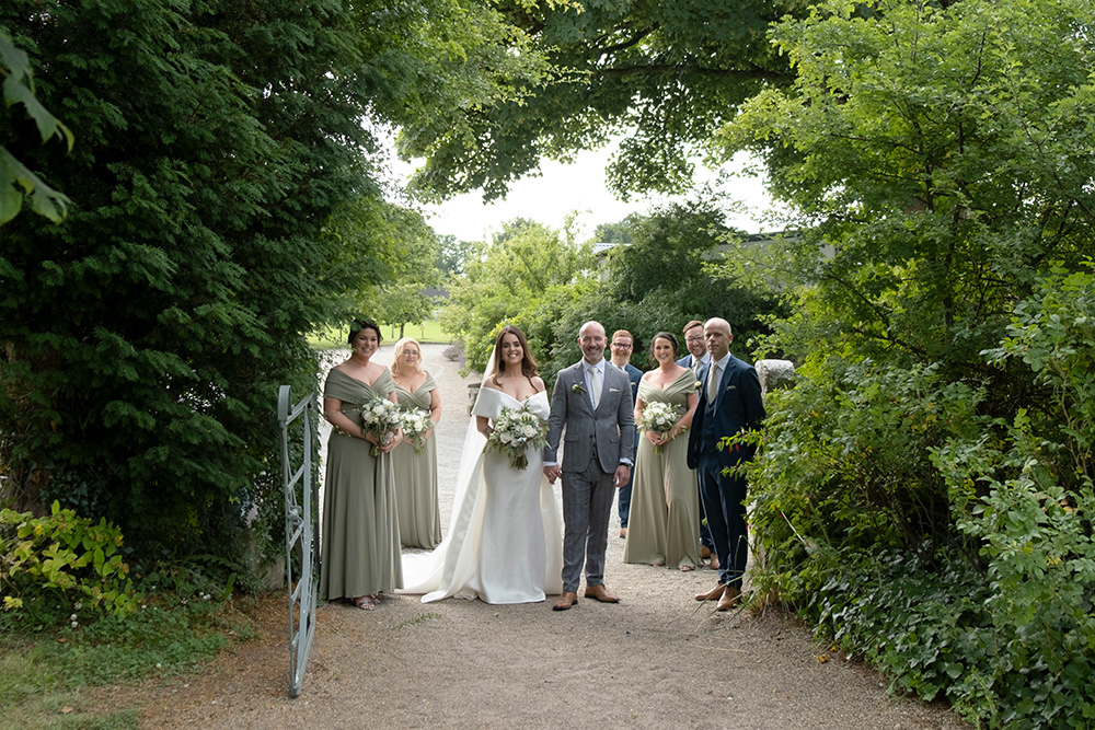 Summer Wedding at Clonabreany House_ (34)