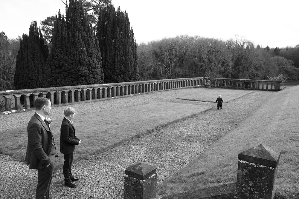 wedding photos in the gardens of Belleek Castle