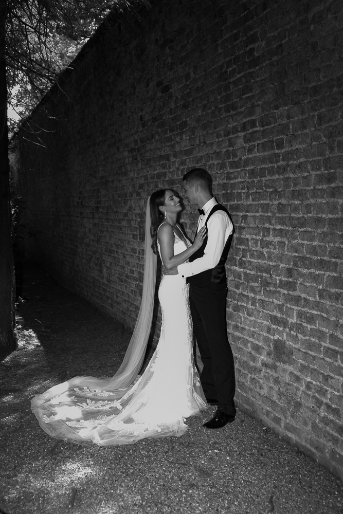 Outdoor wedding Rathsallagh House, summer wedding Rathsallagh House, Wedding photographer Rathsallagh House, classic wedding photography dublin