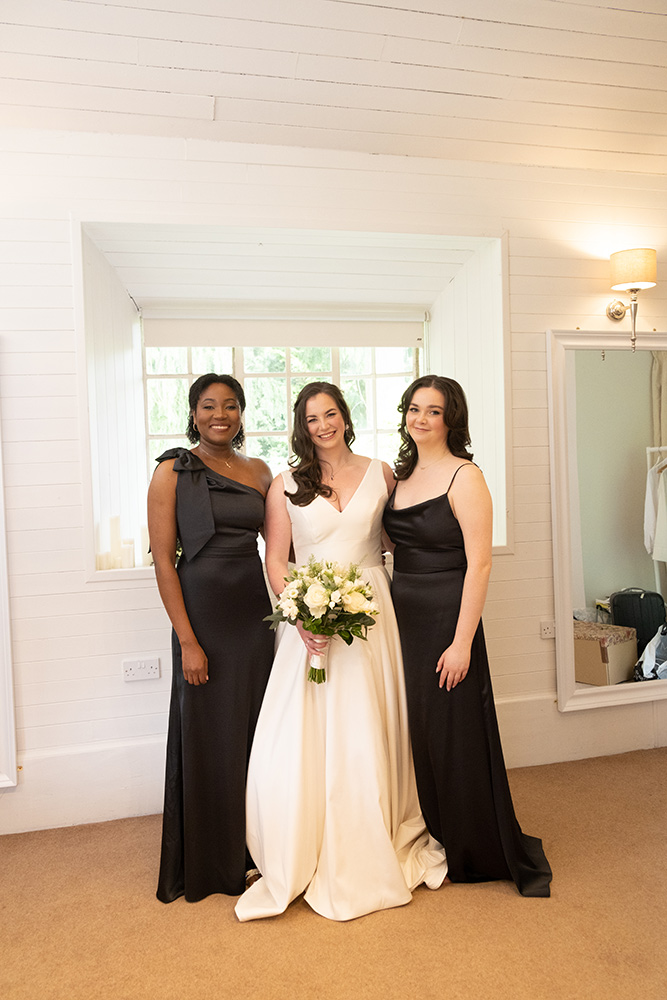 bride and bridesmaids in Rathsallagh House